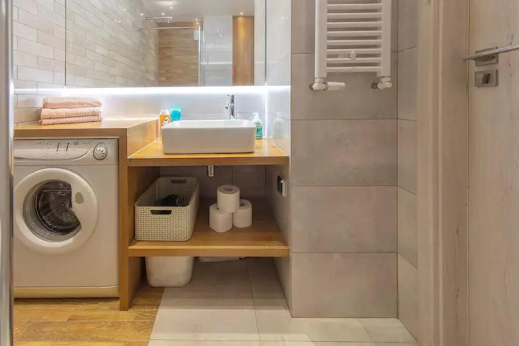City Center-Comfortable And Stylish Apartment- P2 华沙 外观 照片